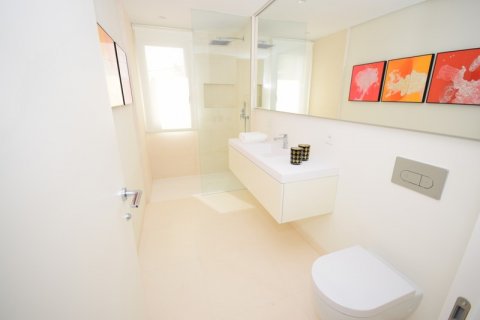 Villa for sale Nueva Andalucia, Malaga, Spain 4 bedrooms, 370 sq.m. No. 127492 - photo 24