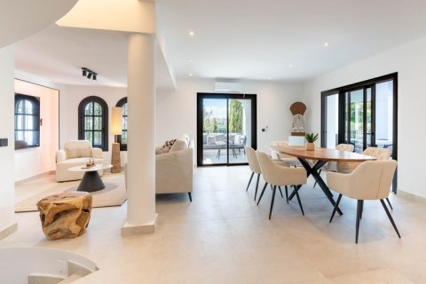 Villa in vendita Marbella, Malaga, Spagna 6 camere da letto, 496 mq. N° 127489 - foto 6