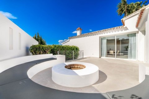 Villa in vendita Marbella, Malaga, Spagna 5 camere da letto, 302 mq. N° 127493 - foto 7
