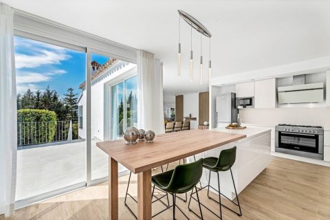 Villa in vendita Marbella, Malaga, Spagna 5 camere da letto, 302 mq. N° 127493 - foto 12