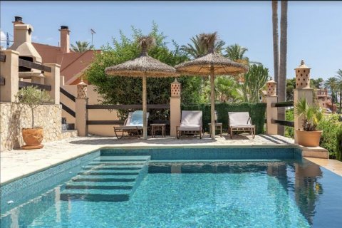 Villa for sale Costa De La Calma, Mallorca, Spain 4 bedrooms, 408 sq.m. No. 130545 - photo 2