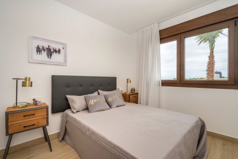 Продажа бунгало в Бенидорм, Аликанте, Испания 2 спальни, 131м2 №122974 - фото 13