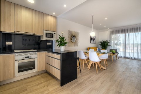 Продажа бунгало в Бенидорм, Аликанте, Испания 2 спальни, 131м2 №122974 - фото 11