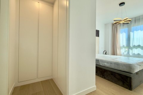 Lägenhet till salu i Alicante, Spanien 3 sovrum, 104.65 kvm. Nr. 127204 - foto 13