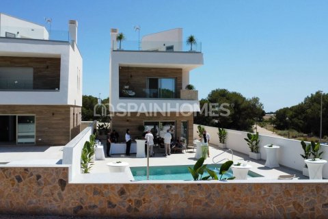 Huvila myytävänä Pilar de la Horadada, Alicante, Espanja, 3 makuuhuonetta, 127 m2 No. 132873 - kuva 8