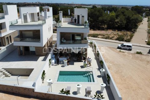 Huvila myytävänä Pilar de la Horadada, Alicante, Espanja, 3 makuuhuonetta, 127 m2 No. 132873 - kuva 6