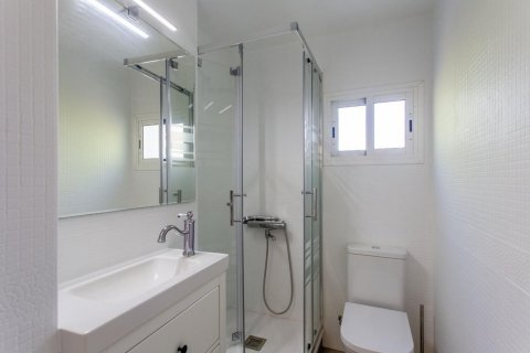 Villa till salu Sant Andreu de Llavaneres, Barcelona, Spanien 5 sovrum, 354 kvm. Nr. 132867 - foto 8