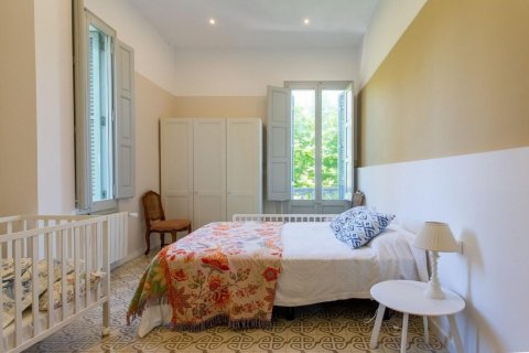 Villa till salu Sant Andreu de Llavaneres, Barcelona, Spanien 5 sovrum, 354 kvm. Nr. 132867 - foto 10