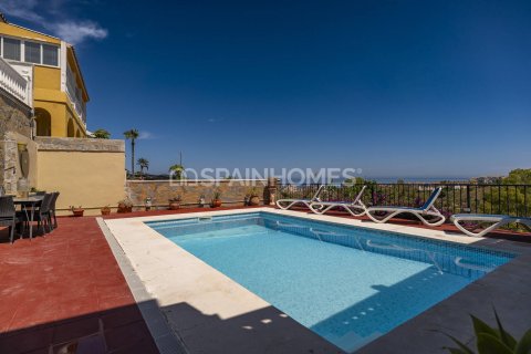 Villa à vendre Benalmadena, Malaga, Espagne, 7 chambres, 350 m2 No. 132874 - photo 2