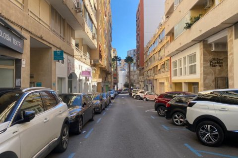 Propiedad comercial en venta Calpe, Alicante, España 162 m2 No. 132822 - foto 1