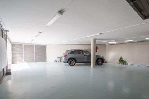 Продажа виллы Сан-Висенс де Монтальт, Барселона, Испания 5 спален, 550м2 №132818 - фото 29