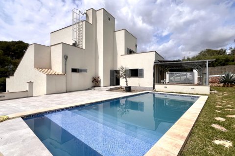 Villa in vendita Portopetro, Mallorca, Spagna 4 camere da letto, 258 mq. N° 128150 - foto 1