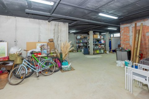 Продажа виллы в Кониль-де-ла-Фронтера, Кадис, Испания 4 спальни, 335м2 №120410 - фото 23