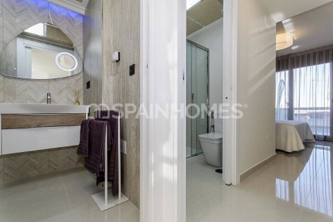 Penthouse for sale Torrevieja, Alicante, Spain 2 bedrooms, 63 sq.m. No. 120414 - photo 30