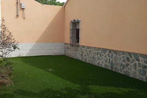 Finca for sale Redovan, Alicante, Spain 2 bedrooms, 240 sq.m. No. 125518 - photo 4