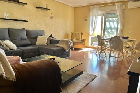 Dzīvoklis pārdošanā Torrevieja, Alicante, Spānijā 4 istabas, 163 m2 Nr. 125484 - attēls 1