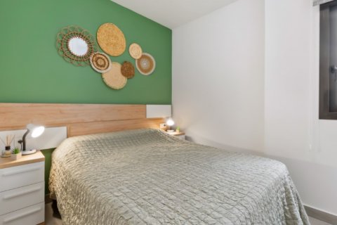 Apartamento en venta Torrevieja, Alicante, España 3 dormitorios,  No. 125519 - foto 19