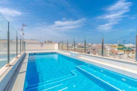 Apartamento en venta Torrevieja, Alicante, España 3 dormitorios,  No. 125519 - foto 15