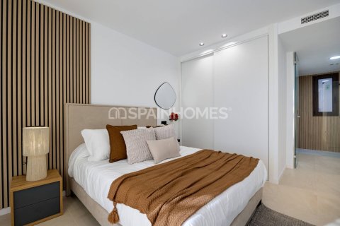 Huoneisto myytävänä Los Alcazares, Murcia, Espanja, 2 makuuhuonetta, 83 m2 No. 121046 - kuva 27