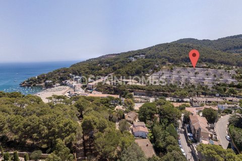 Apartment for sale Begur, Girona, Spain 4 bedrooms, 121 sq.m. No. 124684 - photo 1