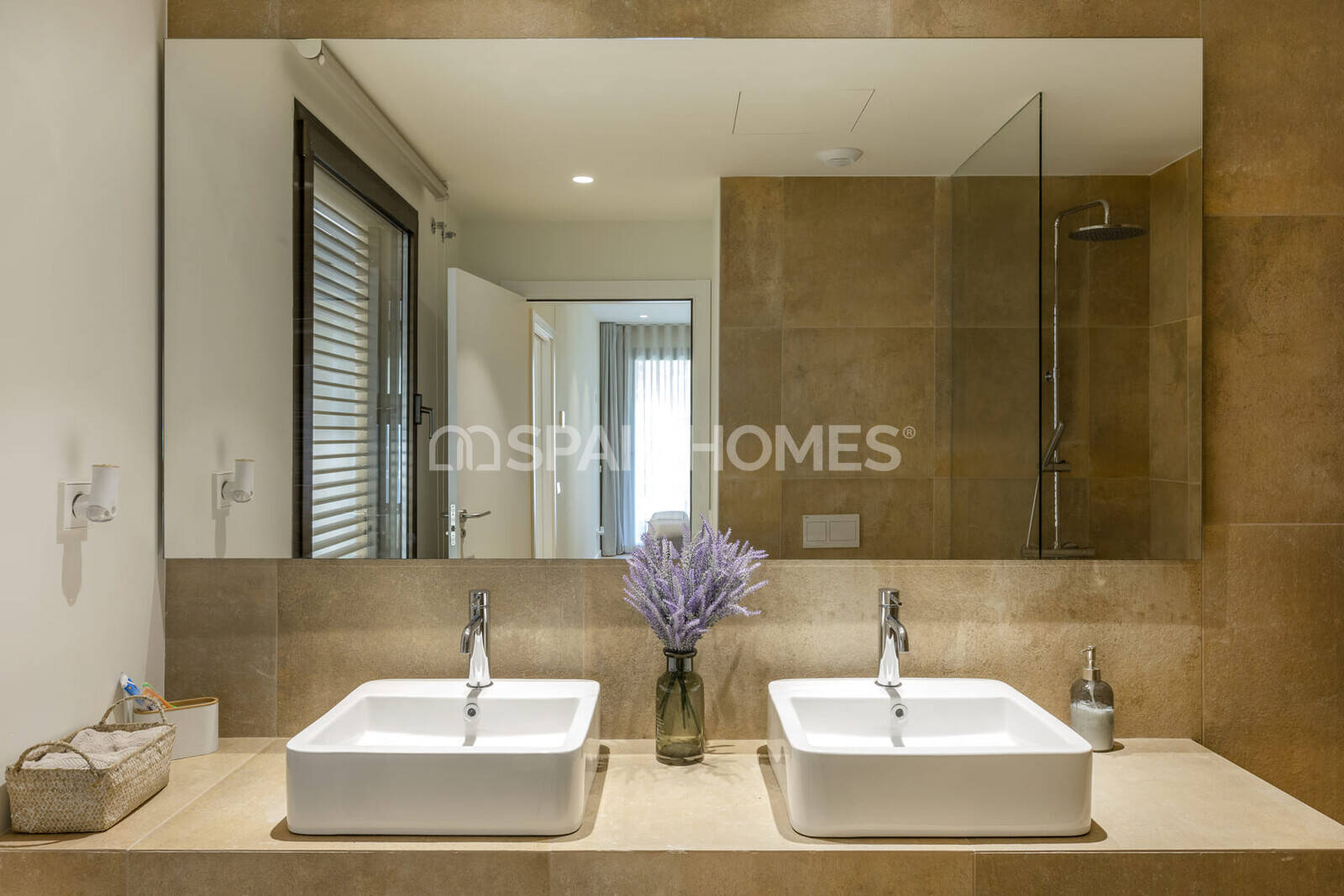Apartment in Begur, Girona, Spain 4 bedrooms, 121 sq.m. No. 124684