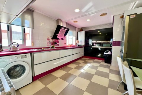 Penthouse for sale La Mata, Alicante, Spain 3 bedrooms, 130 sq.m. No. 130593 - photo 10