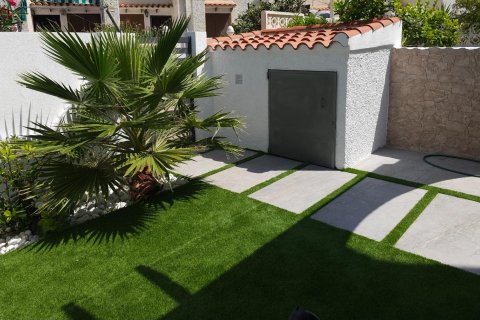 Bungalo pārdošanā Torrevieja, Alicante, Spānijā 1 istaba, 94 m2 Nr. 130630 - attēls 4