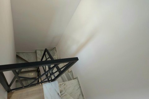 Bungalo pārdošanā Torrevieja, Alicante, Spānijā 1 istaba, 94 m2 Nr. 130630 - attēls 30