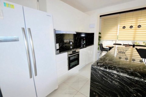 Villa pārdošanā San Miguel de Salinas, Alicante, Spānijā 5 istabas, 152 m2 Nr. 130629 - attēls 12