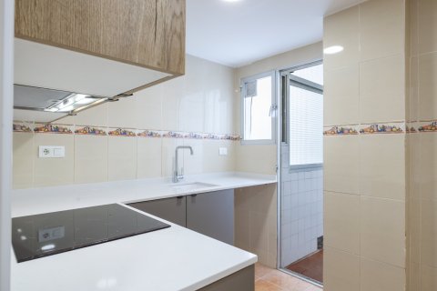 Apartamento en venta Puerto De Sagunto, València, España 4 dormitorios, 99 m2 No. 132766 - foto 22