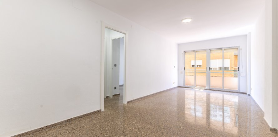 Huoneisto Puerto De Sagunto, Valencia, Espanja 4 makuuhuonetta, 99 m2 No. 132766