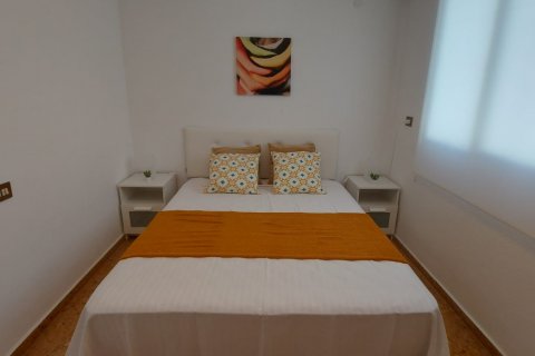 Продажа квартиры Пуэрто-де-Сагунто, Валенсия, Испания 3 спальни, 132м2 №132762 - фото 24