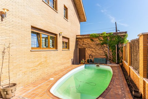 Продажа дома в Мадрид, Испания 5 спален, 210м2 №121996 - фото 13