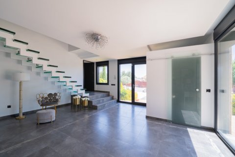 Villa till salu Valdetorres de Jarama, Madrid, Spanien 4 sovrum, 654 kvm. Nr. 121997 - foto 9
