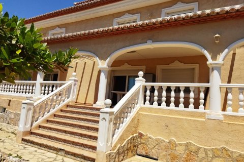 Willa Calpe, Alicante, Hiszpania 6 sypialni, 304 mkw. nr 122000 – zdjęcie 7