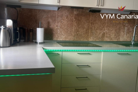 Продажа дуплекса в Коста-дель-Силенсио, Тенерифе, Испания 3 спальни, 113м2 №122129 - фото 8