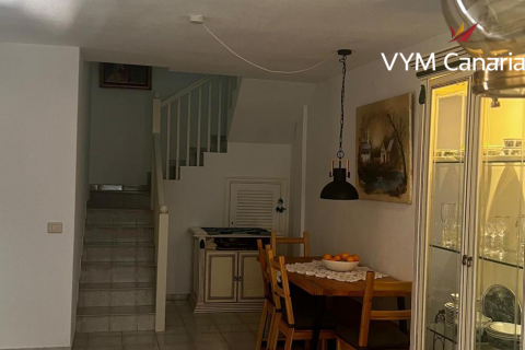 Продажа дуплекса в Коста-дель-Силенсио, Тенерифе, Испания 3 спальни, 113м2 №122129 - фото 6