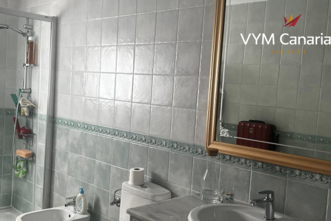 Продажа дуплекса в Коста-дель-Силенсио, Тенерифе, Испания 3 спальни, 113м2 №122129 - фото 17