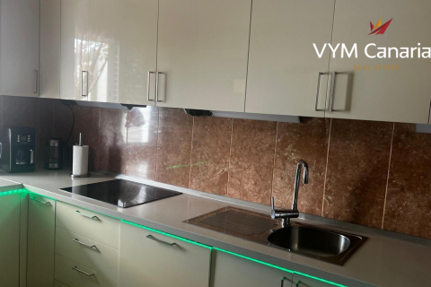 Продажа дуплекса в Коста-дель-Силенсио, Тенерифе, Испания 3 спальни, 113м2 №122129 - фото 9