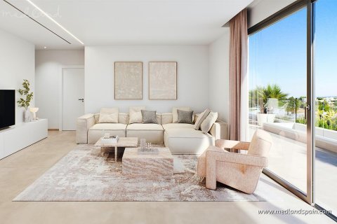 Dzīvoklis pārdošanā Dehesa De Campoamor, Alicante, Spānijā 3 istabas, 169 m2 Nr. 122134 - attēls 2
