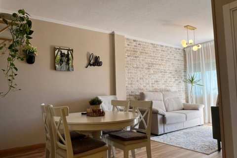 Apartment for sale Torre de la Horadada, Alicante, Spain 3 bedrooms, 84 sq.m. No. 125851 - photo 14