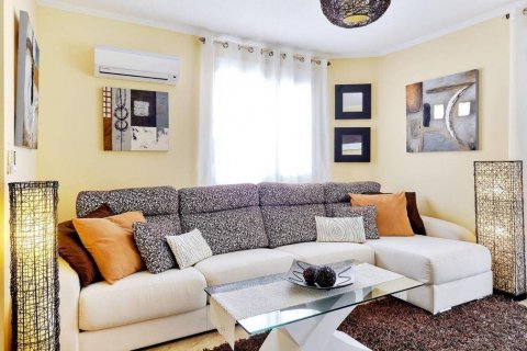 Apartment for sale Dehesa De Campoamor, Alicante, Spain 3 bedrooms, 100 sq.m. No. 125850 - photo 12