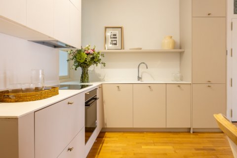 Продажа квартиры в Мадрид, Испания 3 спальни, 123м2 №122090 - фото 18