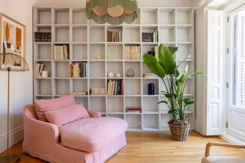 Продажа квартиры в Мадрид, Испания 3 спальни, 123м2 №122090 - фото 2