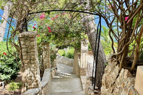 Apartment for sale Illetes (Ses), Mallorca, Spain 2 bedrooms, 72 sq.m. No. 131020 - photo 23