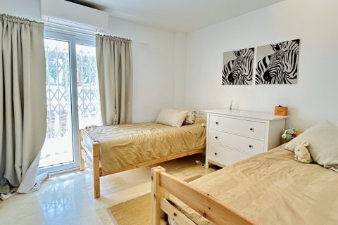 Apartment for sale Illetes (Ses), Mallorca, Spain 2 bedrooms, 72 sq.m. No. 131020 - photo 17