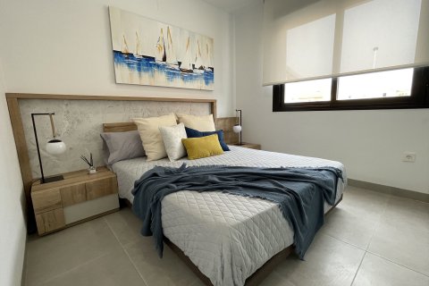 Продажа пентхауса Сан-Хавьер, Мурсия, Испания 3 спальни, 94м2 №132407 - фото 4