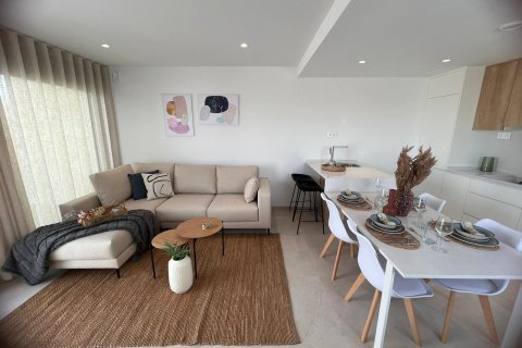 Продажа пентхауса Сан-Хавьер, Мурсия, Испания 3 спальни, 94м2 №132407 - фото 27