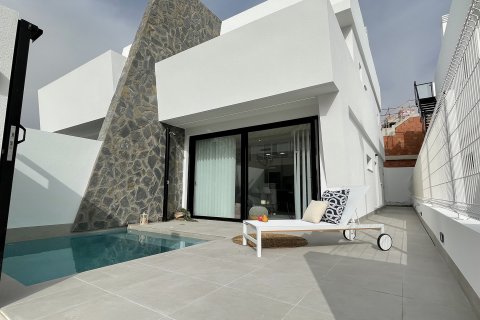 Продажа пентхауса Сан-Хавьер, Мурсия, Испания 3 спальни, 94м2 №132407 - фото 18