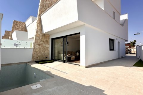 Продажа пентхауса Сан-Хавьер, Мурсия, Испания 3 спальни, 94м2 №132407 - фото 24